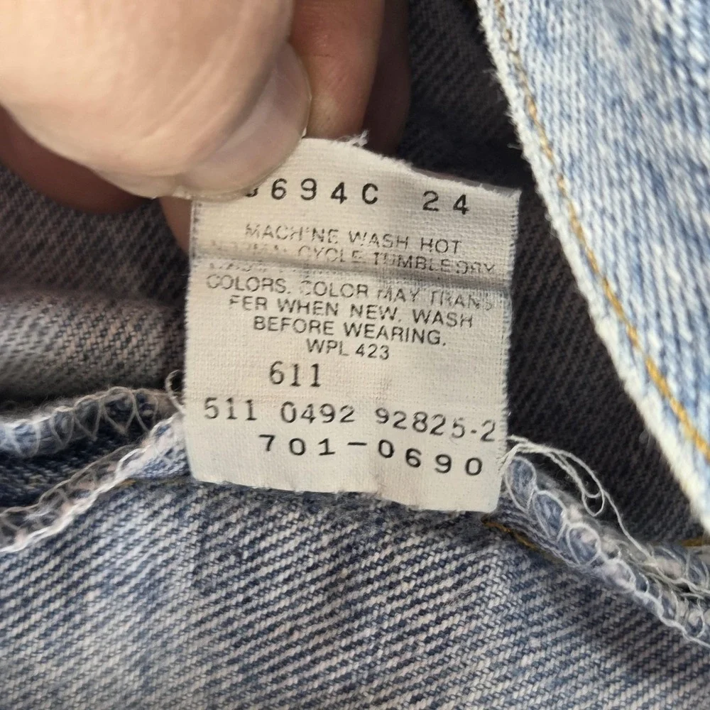 Levis 12885 important